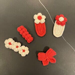 Set of 5 handmade crochet vintage red and beige hair clips